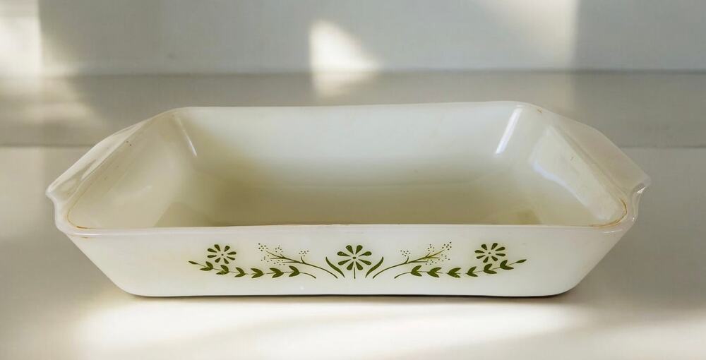 VINTAGE 70s Glasbake Green Floral Flower Print 1 QT Casserole Milk Glass Dish